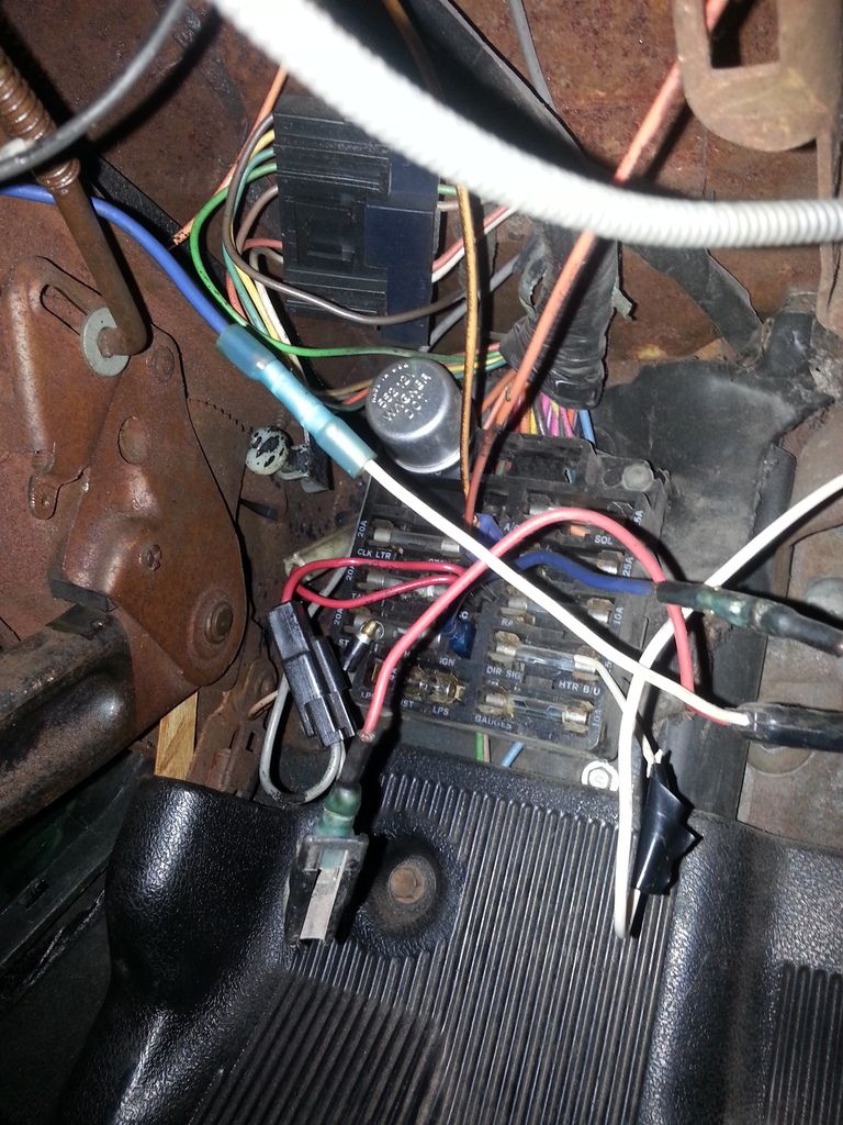 My Monte isn't charging, internal regulated alternator wiring question